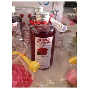 Confezioni regalo di acqua di rose